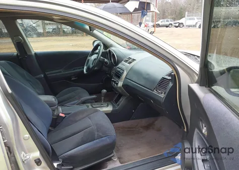 2003 Nissan Altima 2.5 S z USA, uszkodzony, nr VIN 1N4AL11D73C167466